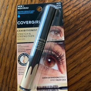 NWT Covergirl Exhibitionist Stretch & Strengthen Mascara 825 Very Black
